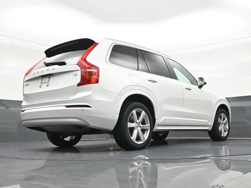 Certified 2022 Volvo XC90 T5 Momentum FWD image 27
