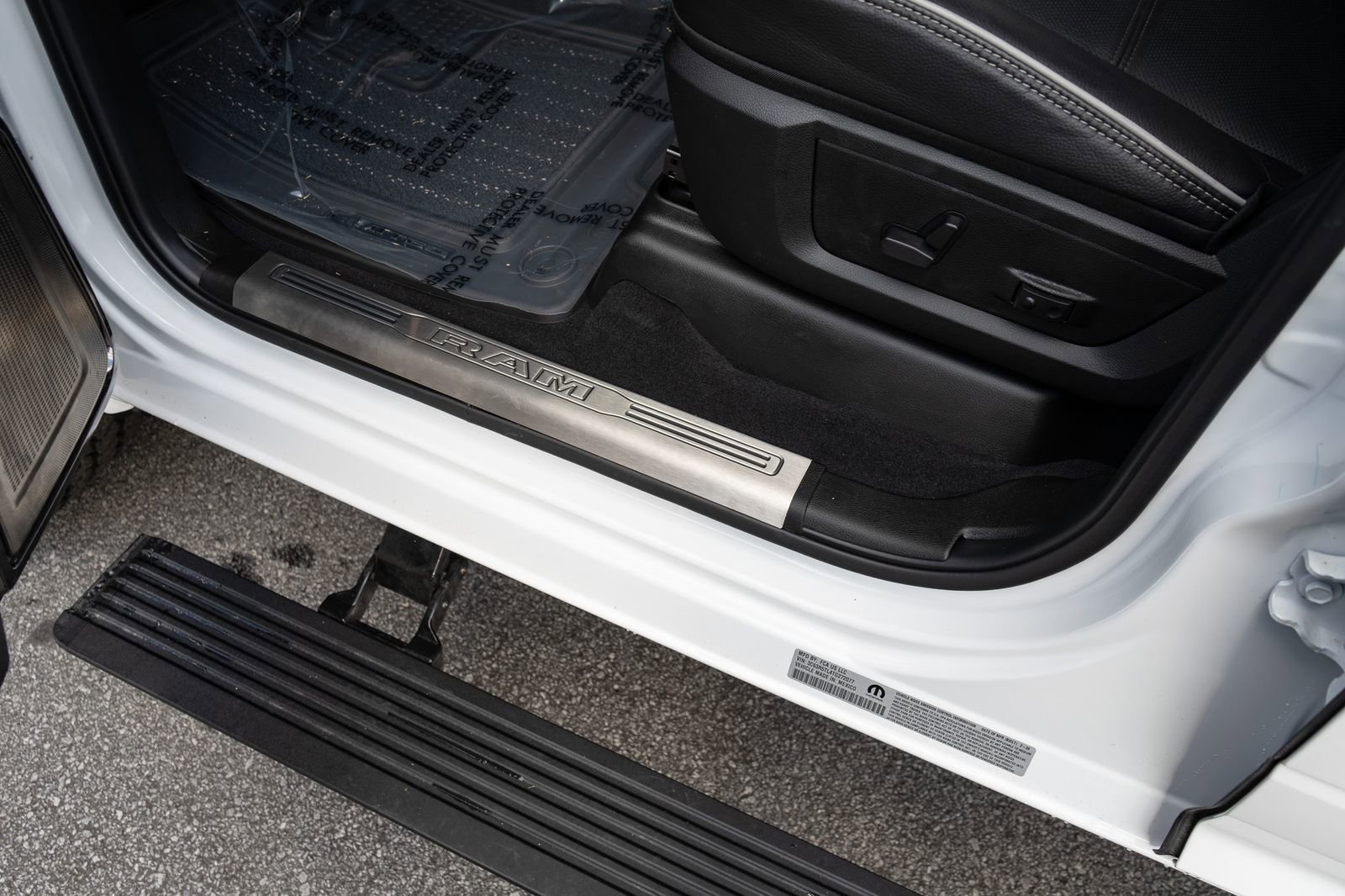 New 2026 RAM 2500 Limited AWD/4WD image 31