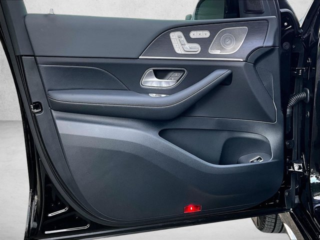 New 2027 Mercedes-Benz GLS 450 4MATIC image 26