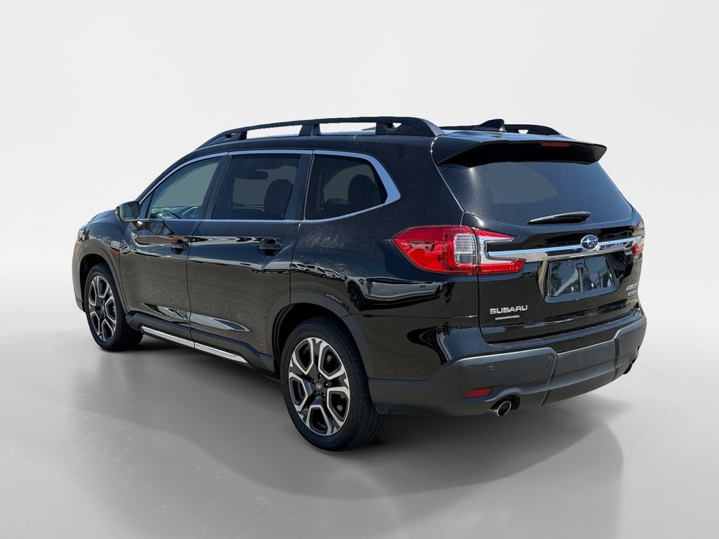 Used 2023 Subaru Ascent Limited AWD/4WD image 3