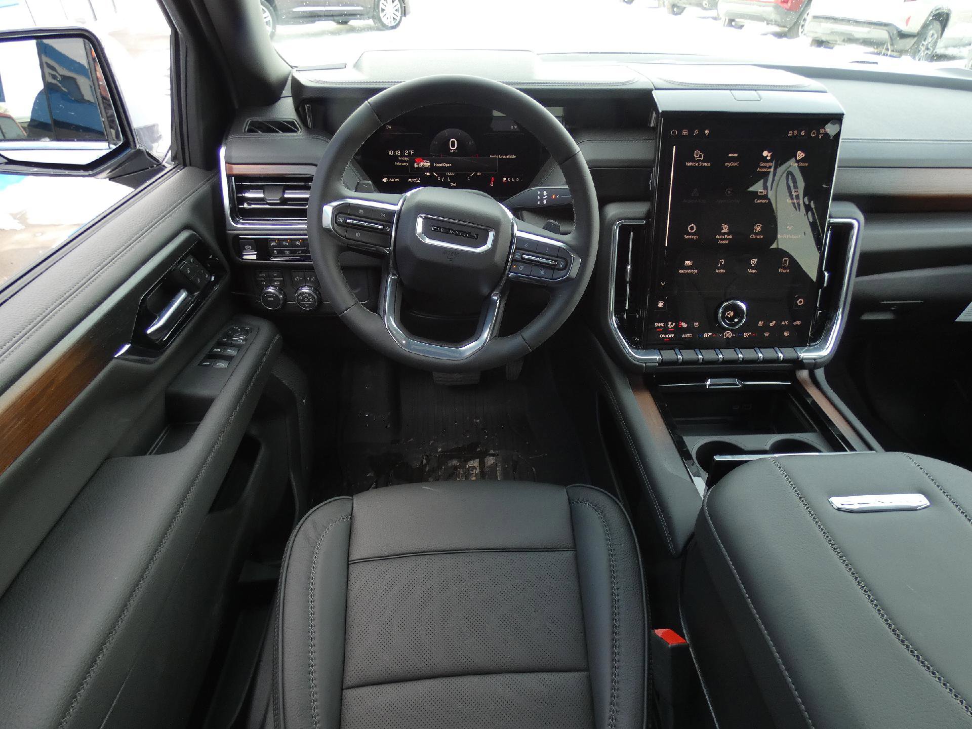 New 2026 GMC Yukon Denali w/ LPO, Floor Liner Package image 14