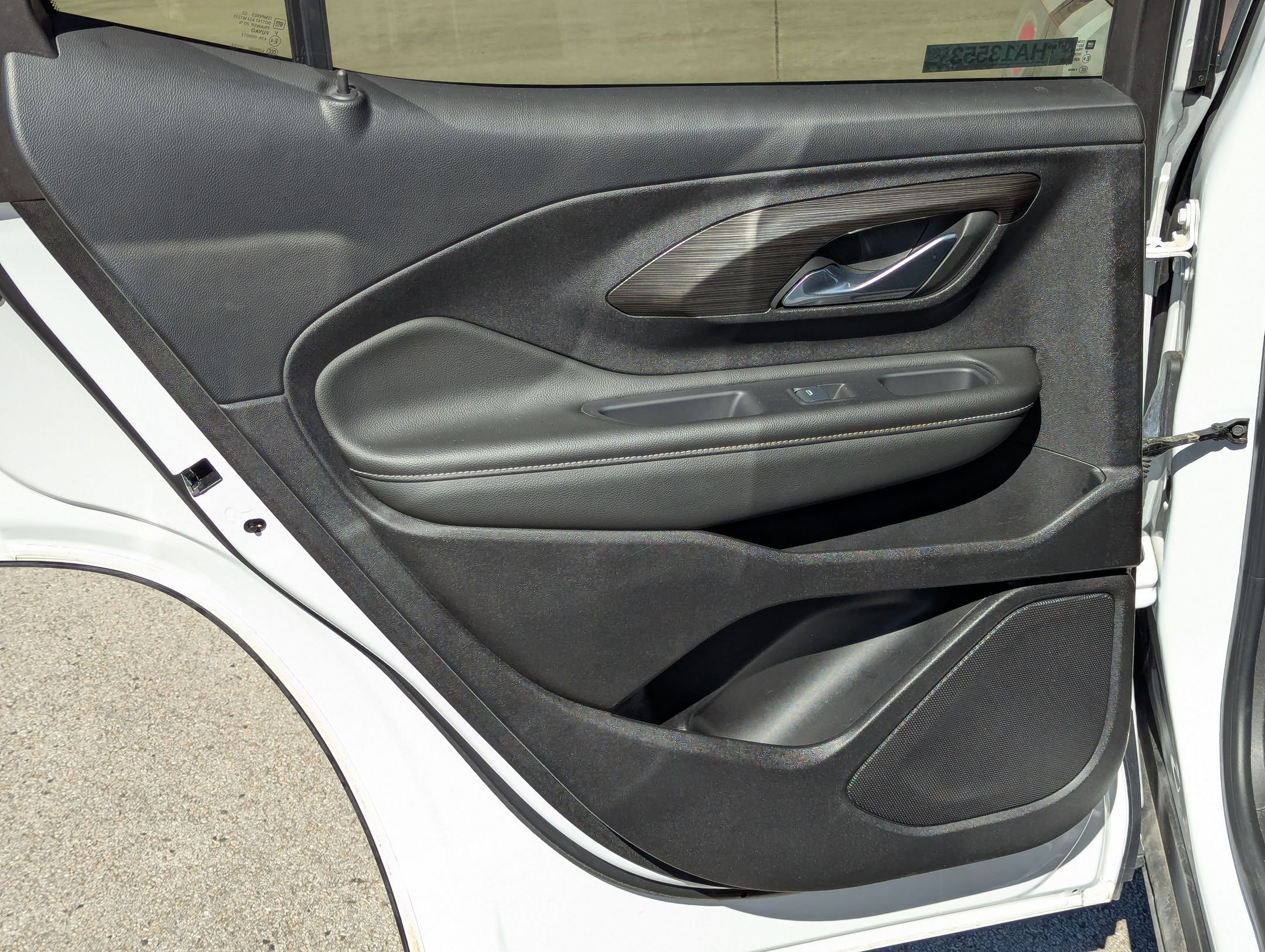 Used 2024 GMC Terrain SLE image 16