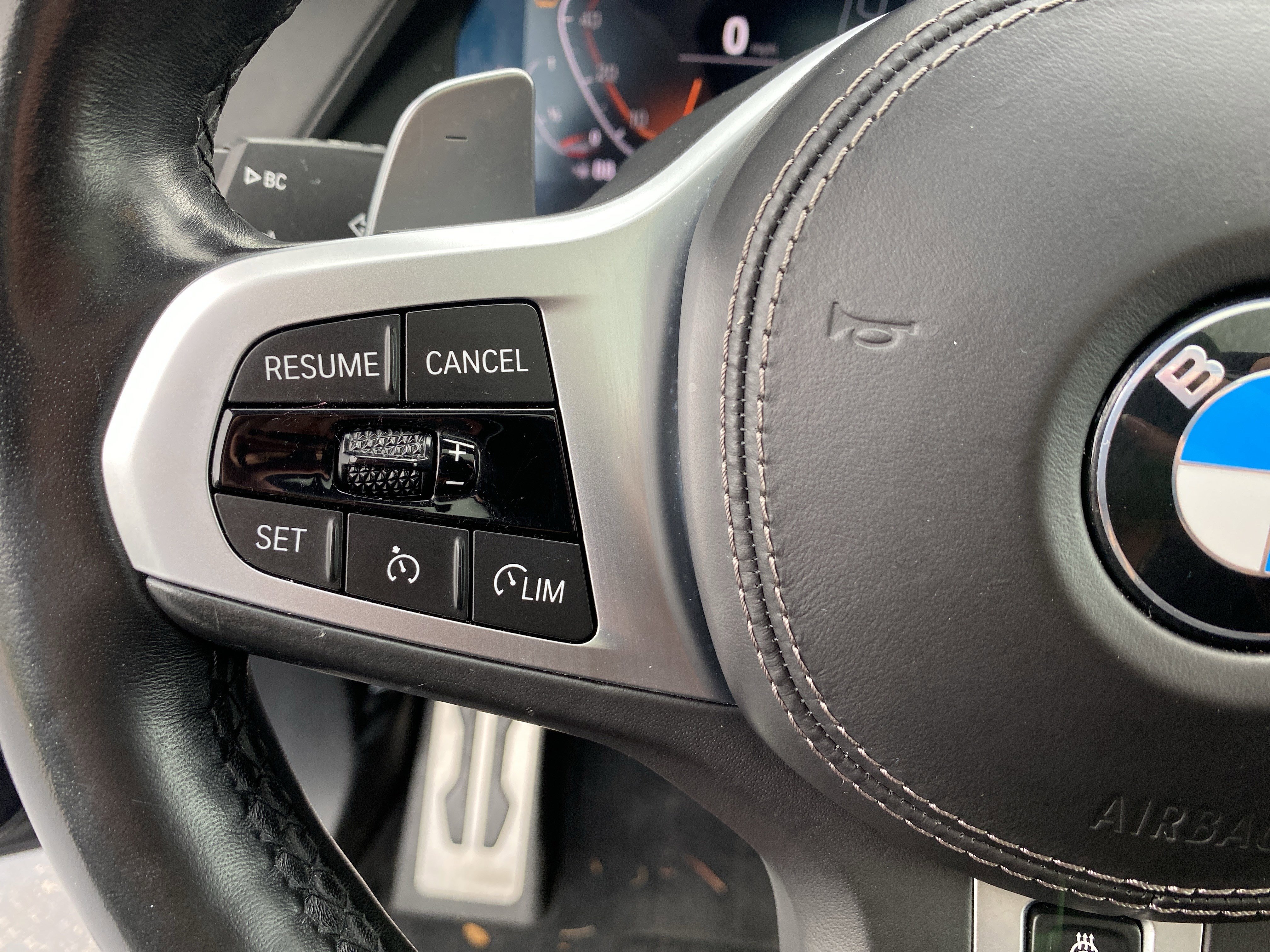 Used 2019 BMW X5 xDrive40i w/ M Sport Package AWD/4WD image 33