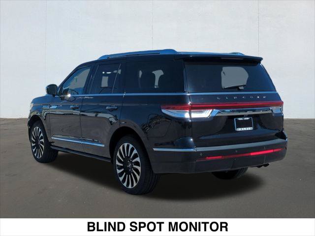 Used 2023 Lincoln Navigator Black Label AWD/4WD image 7