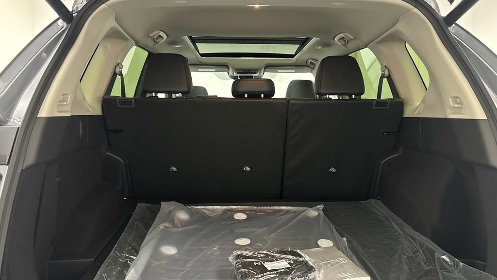 New 2026 Nissan Rogue SV image 12