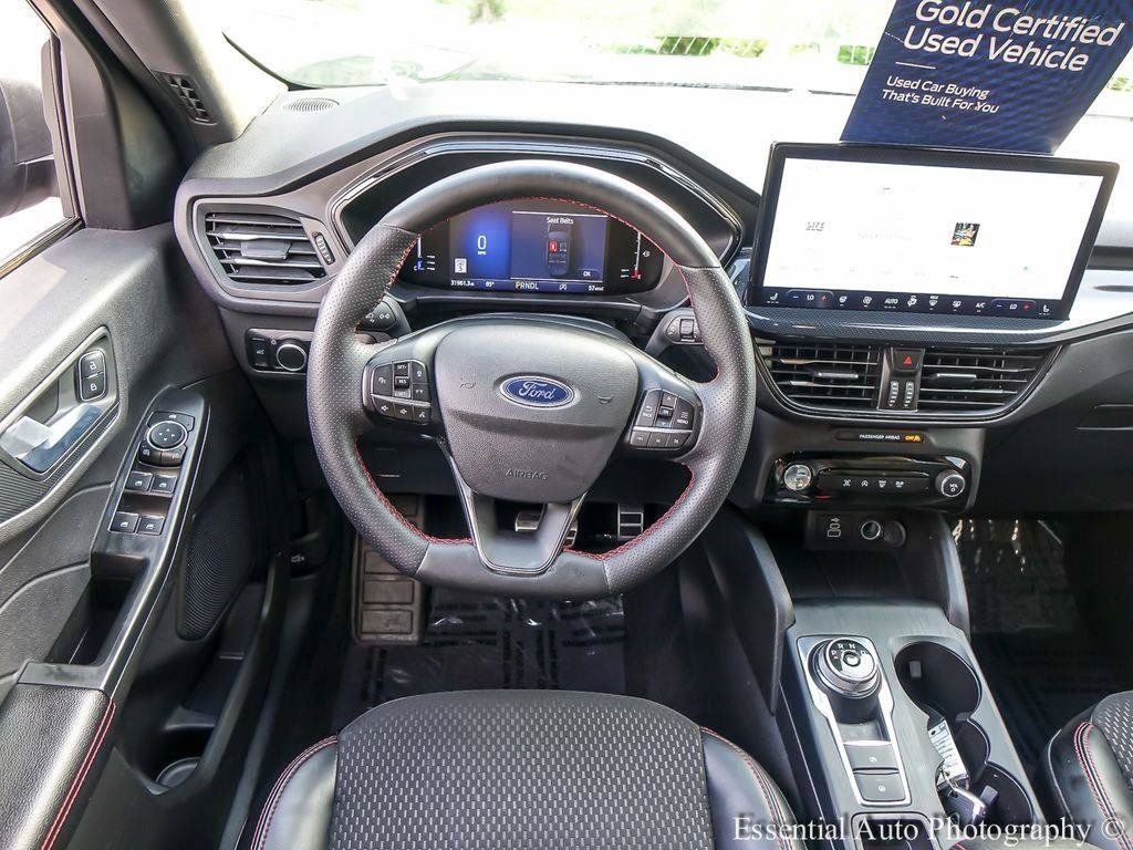 Certified 2024 Ford Escape ST-Line w/ Tech Pack #1 AWD/4WD image 12
