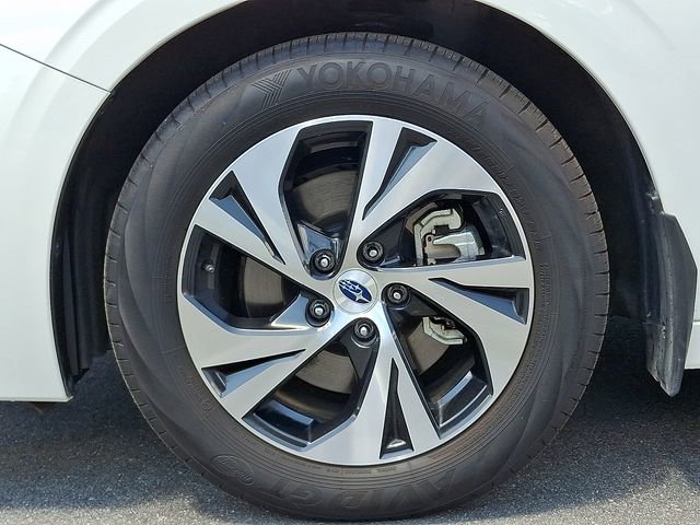 Certified 2025 Subaru Legacy Premium w/ Popular Package #1A AWD/4WD image 8