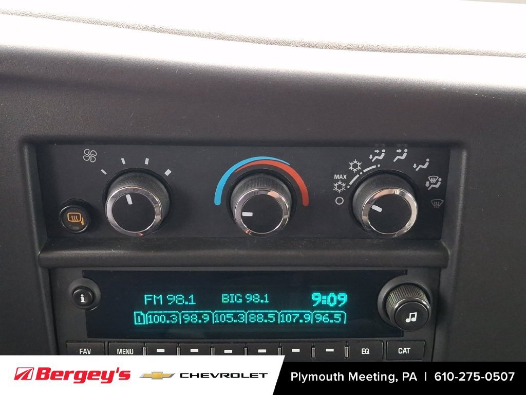 Certified 2025 Chevrolet Express 3500 LT w/ LT Preferred Equipment Group RWD image 19