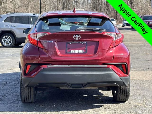 Used 2019 Toyota C-HR XLE image 32