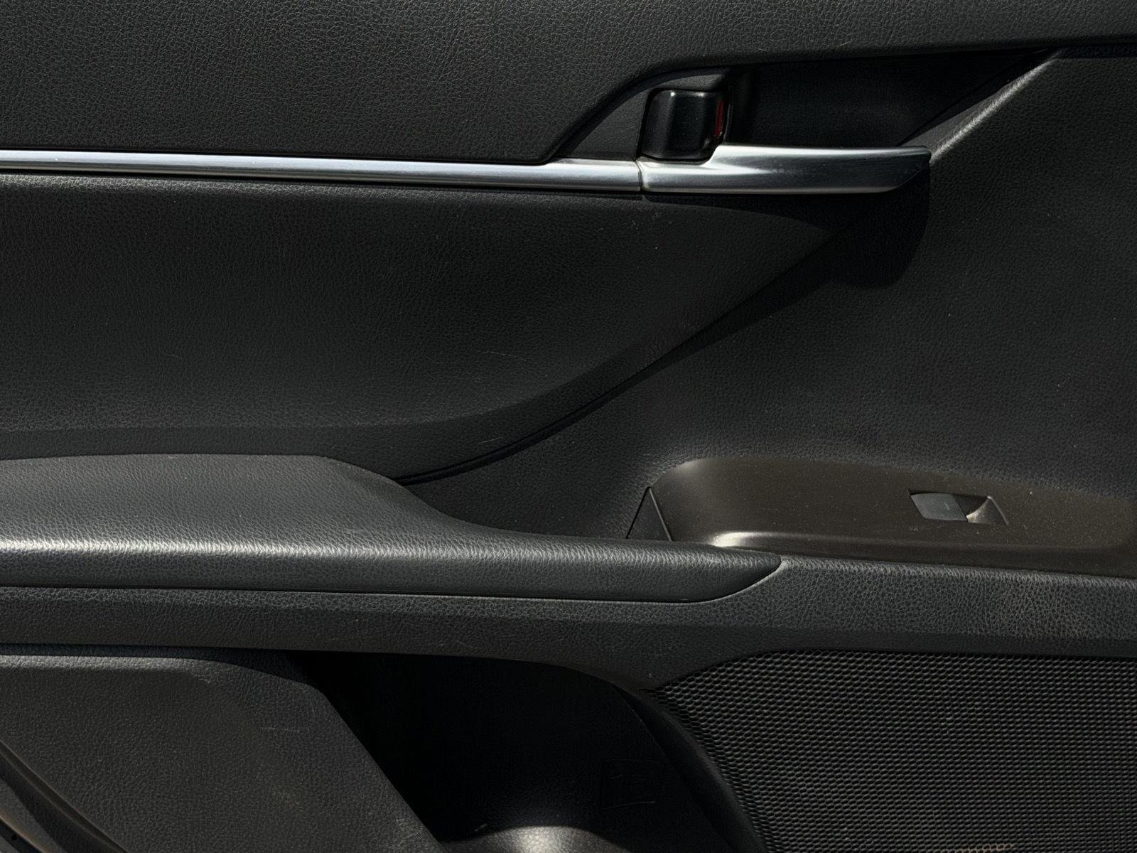 Used 2024 Toyota Camry LE FWD image 8