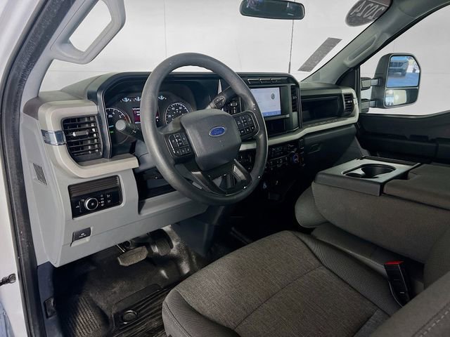 Used 2024 Ford F250 XL w/ XL Chrome Package image 10