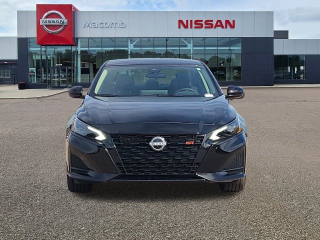 New 2026 Nissan Altima 2.5 SR AWD/4WD image 2
