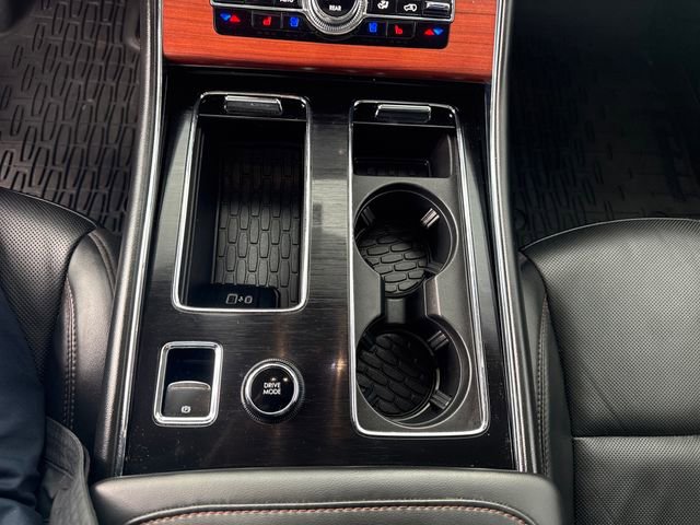 Used 2024 Lincoln Aviator Reserve w/ Jet Package AWD/4WD image 30