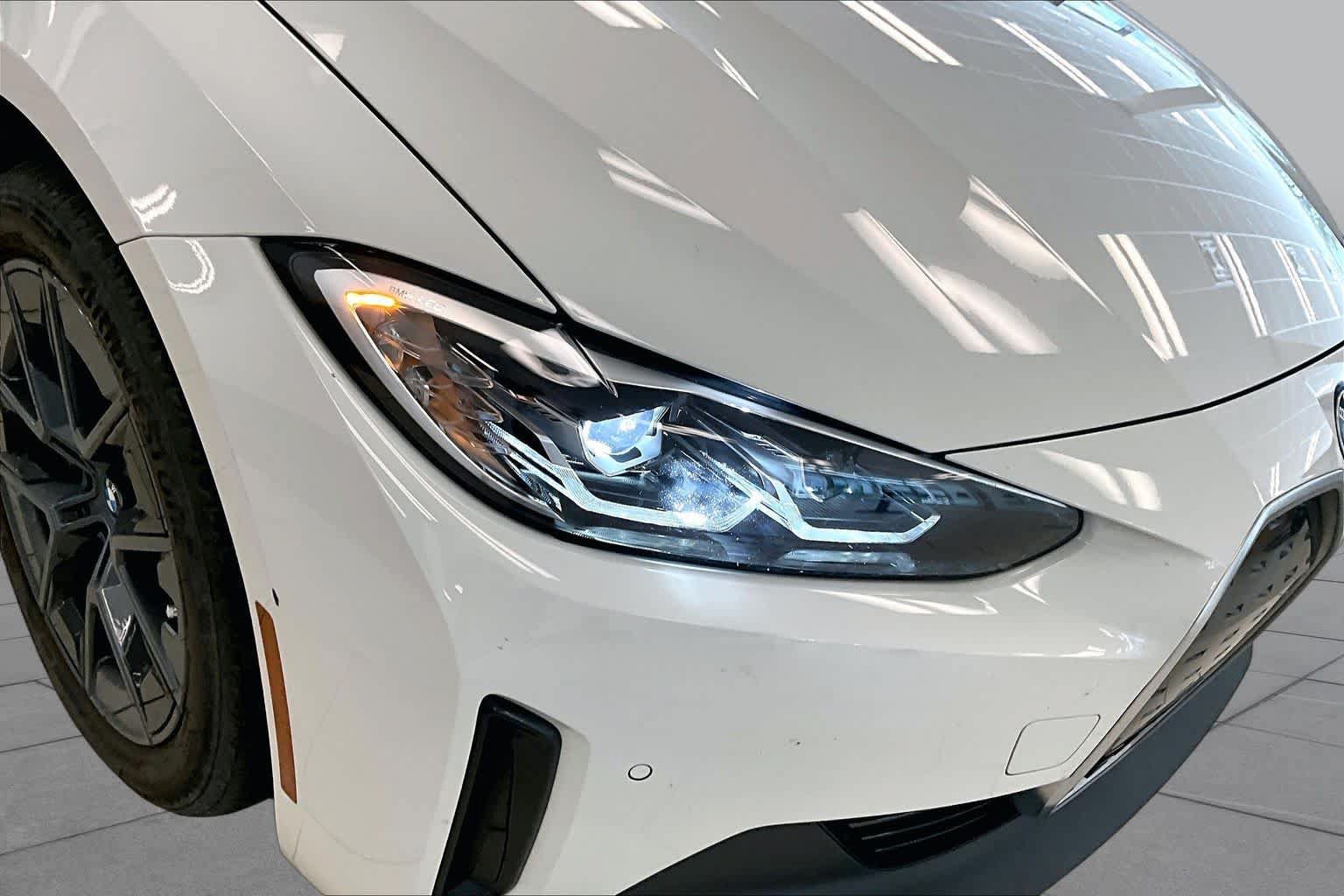 Used 2023 BMW i4 eDrive35 RWD image 26