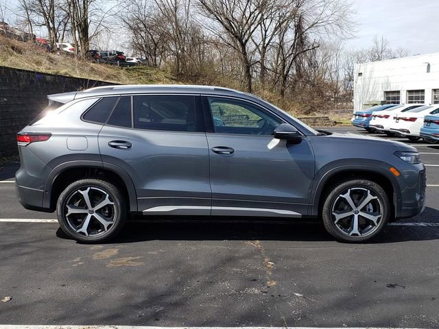 New 2026 Volkswagen Tiguan SE AWD/4WD image 2