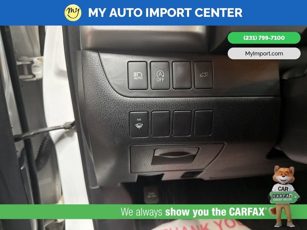 Used 2017 Toyota Highlander XLE image 14