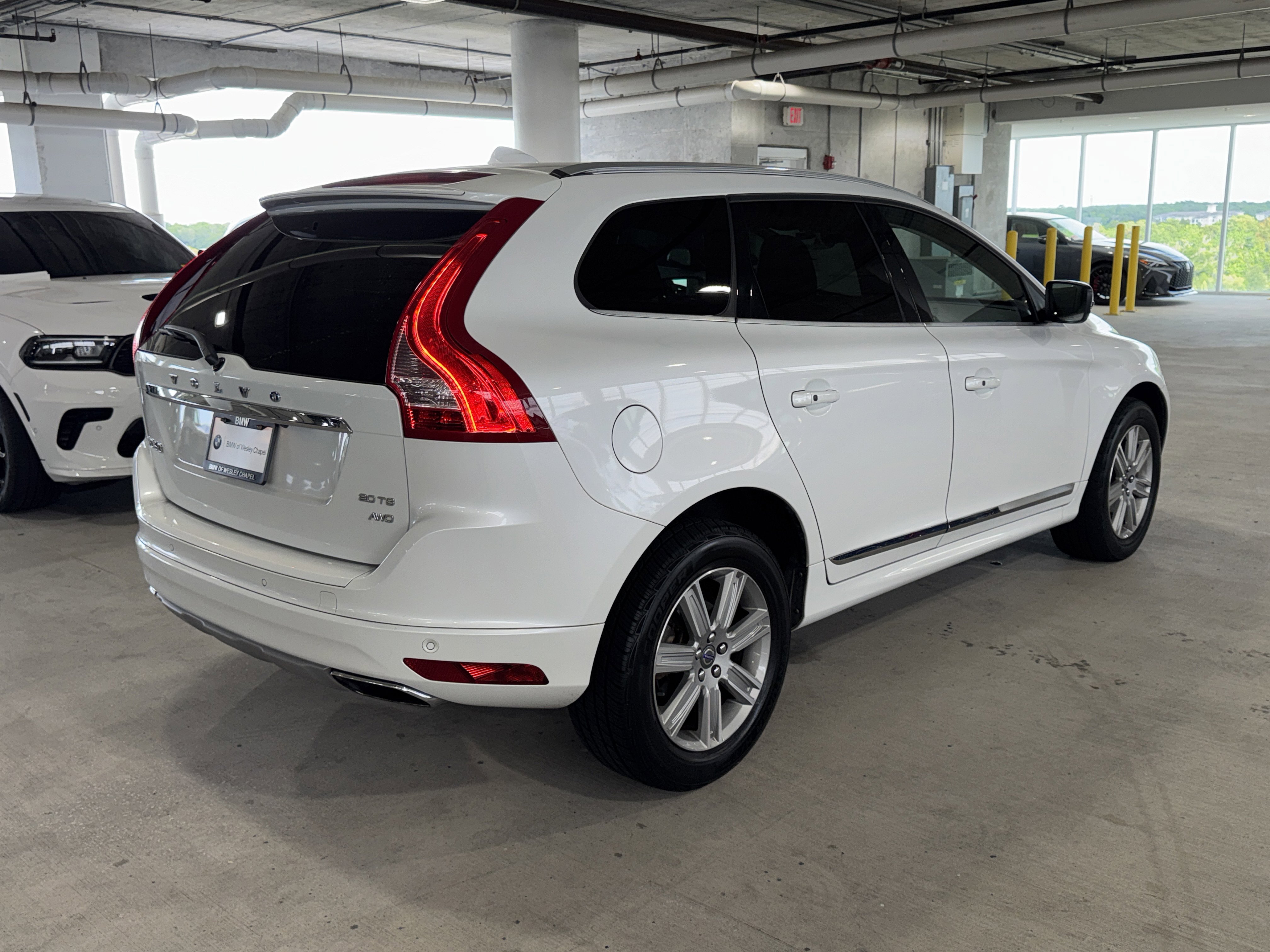 Used 2016 Volvo XC60 T6 Platinum AWD/4WD image 8
