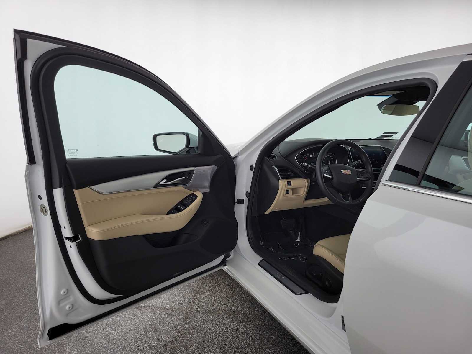 Used 2024 Cadillac CT5 Luxury w/ Sun And Sound Package RWD image 19