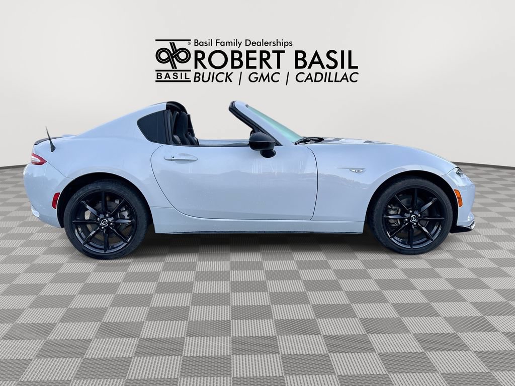 Used 2019 MAZDA MX-5 Miata RF Club w/ I-ACTIVSENSE Sport Package RWD image 9