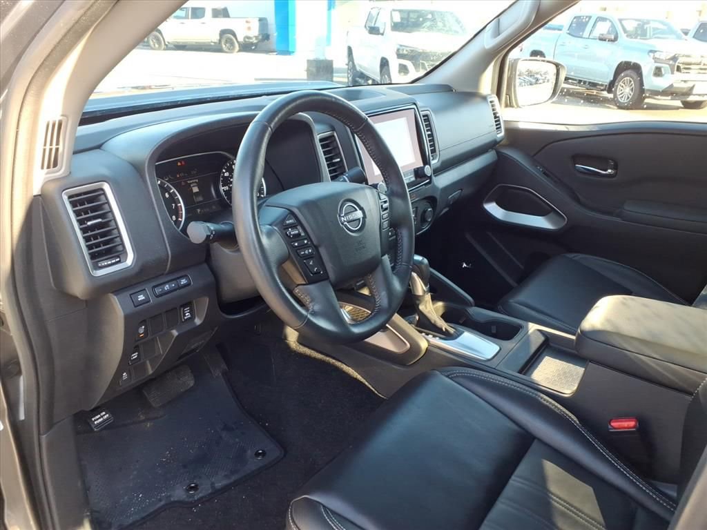 Used 2024 Nissan Frontier SL w/ Technology Package image 12