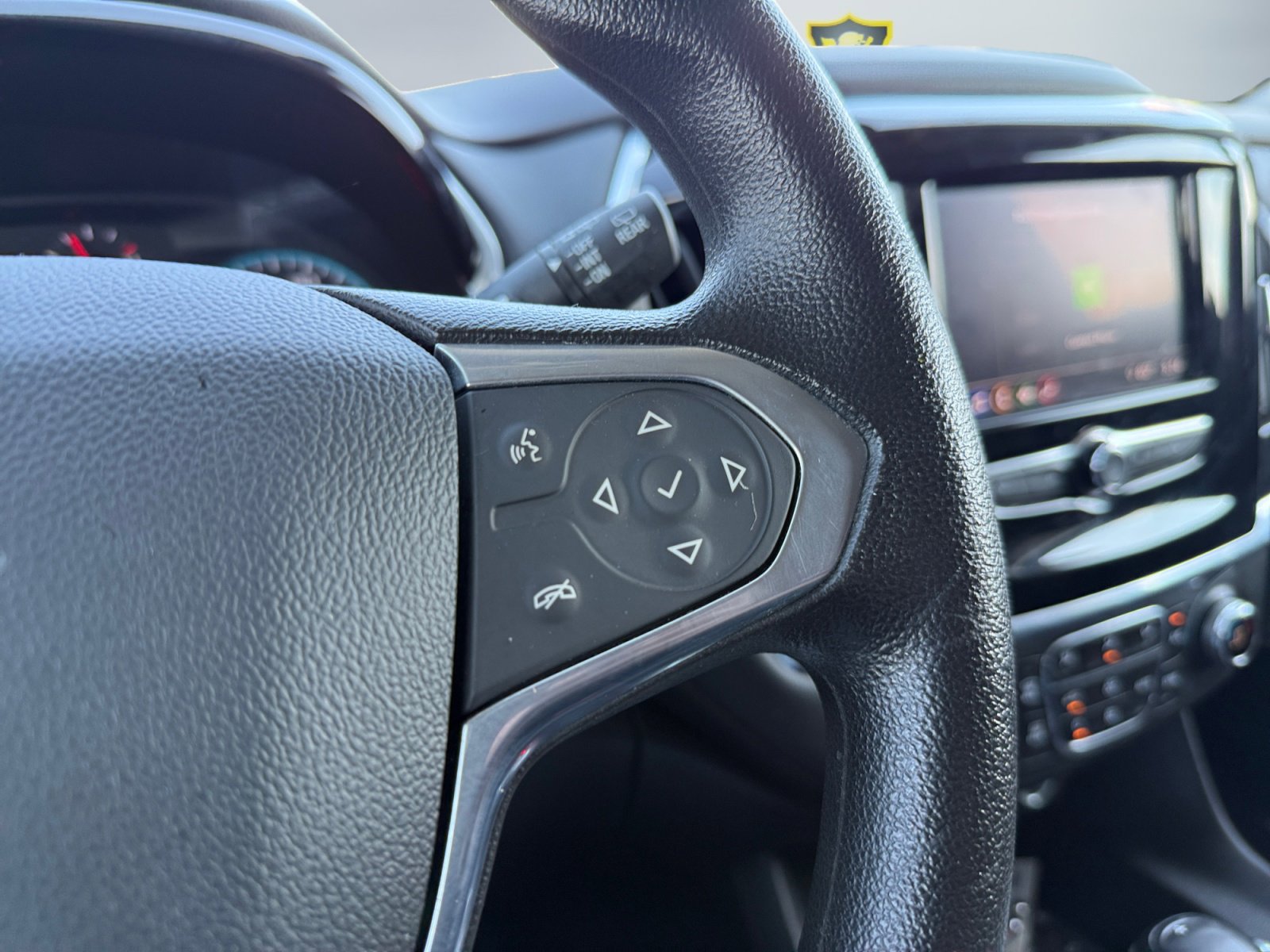 Used 2020 Chevrolet Traverse LS w/ LPO, Blackout Package FWD image 14