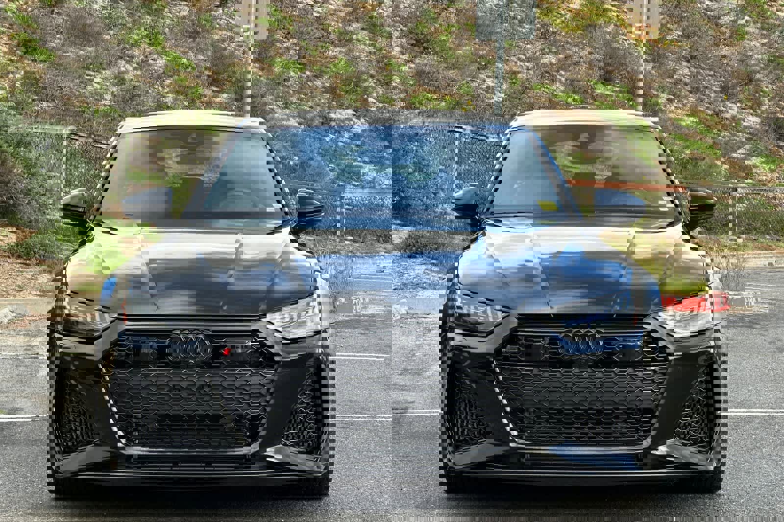 Used 2024 Audi RS 7 Performance w/ Black Optic Package image 10