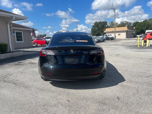 Used 2018 Tesla Model 3 Long Range RWD image 6