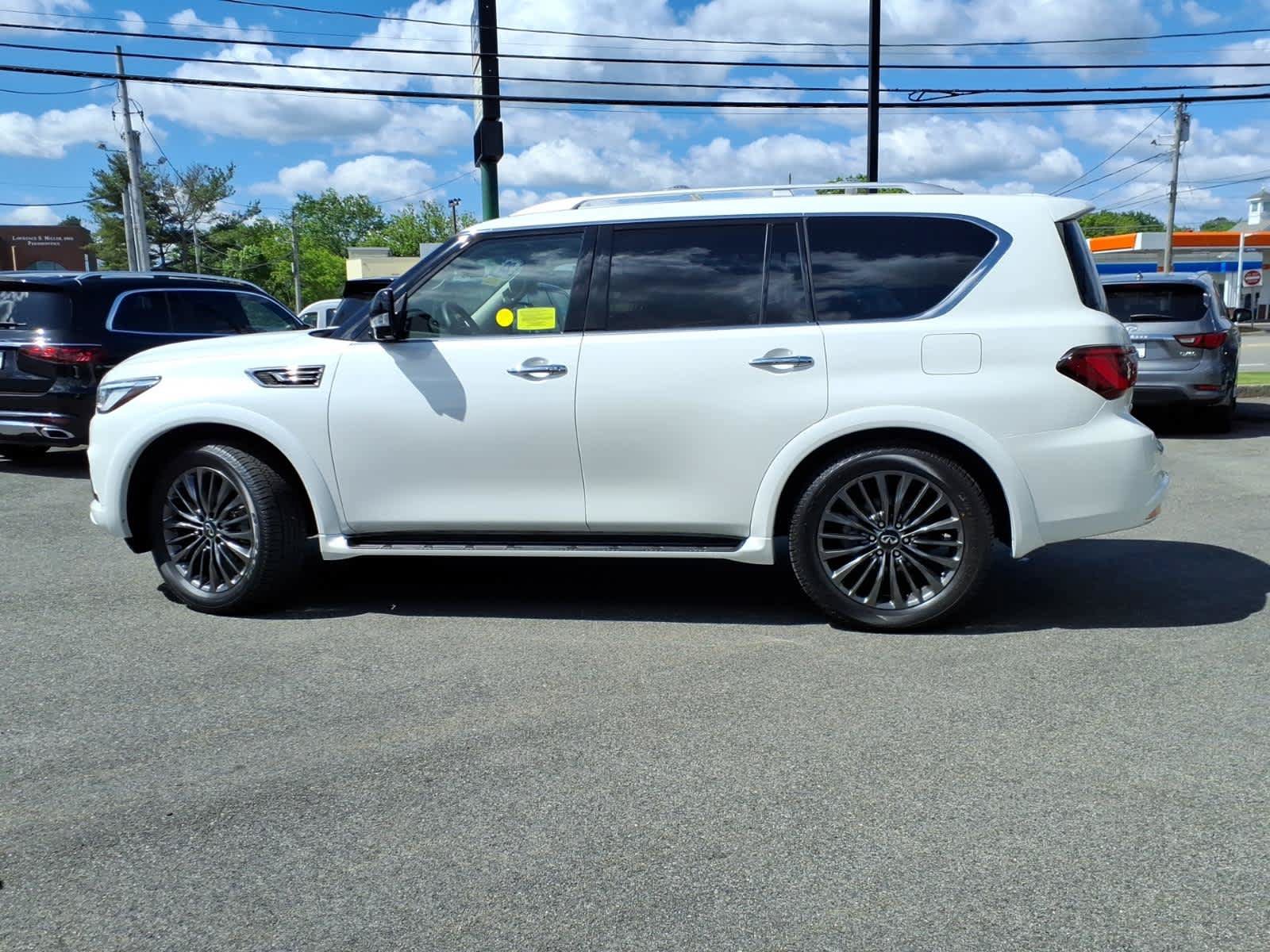 Certified 2023 INFINITI QX80 Premium Select w/ Cargo Package AWD/4WD image 8