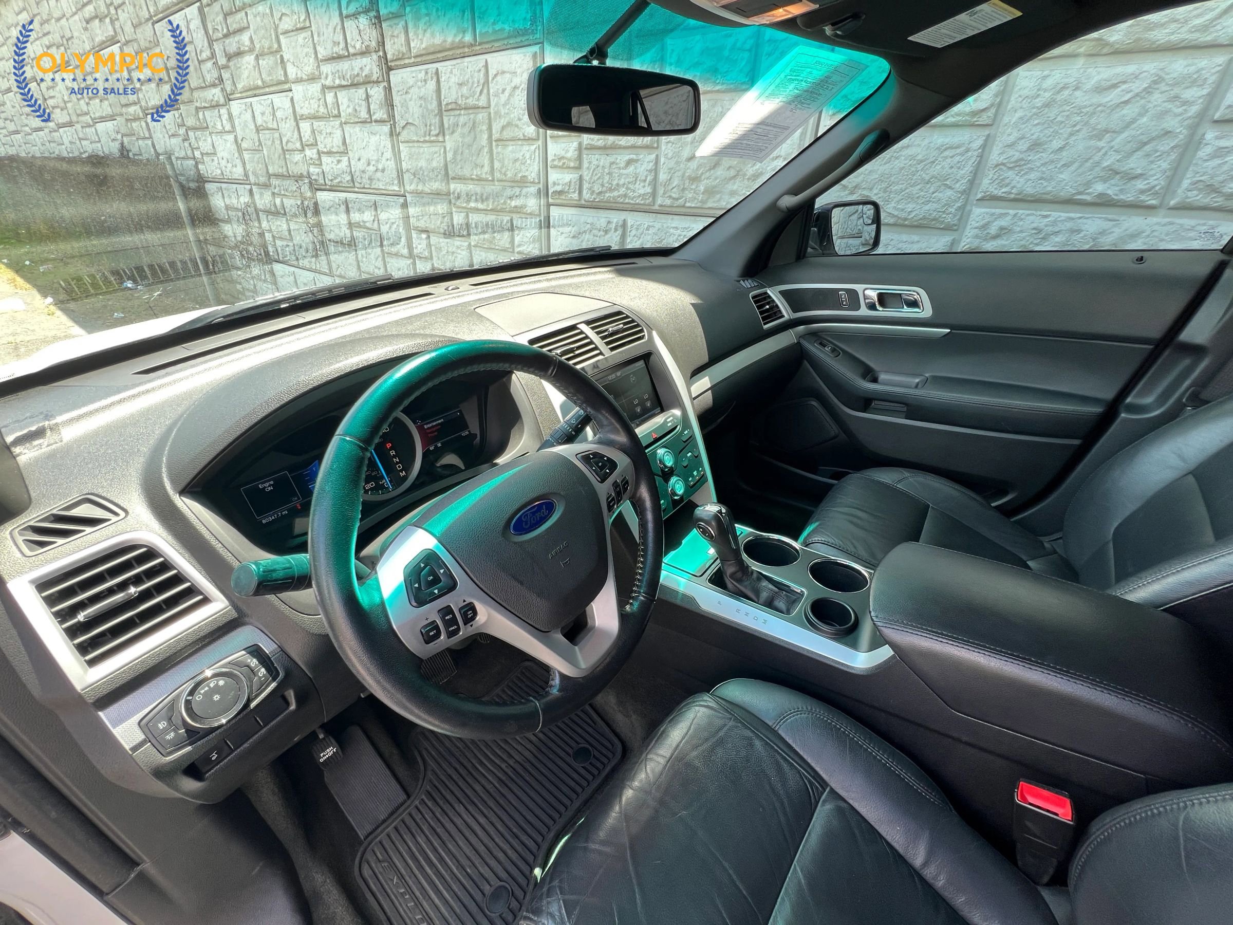 Used 2014 Ford Explorer XLT w/ Equipment Group 202A FWD image 20