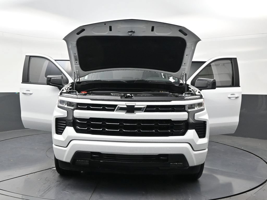 Used 2024 Chevrolet Silverado 1500 RST RWD image 33