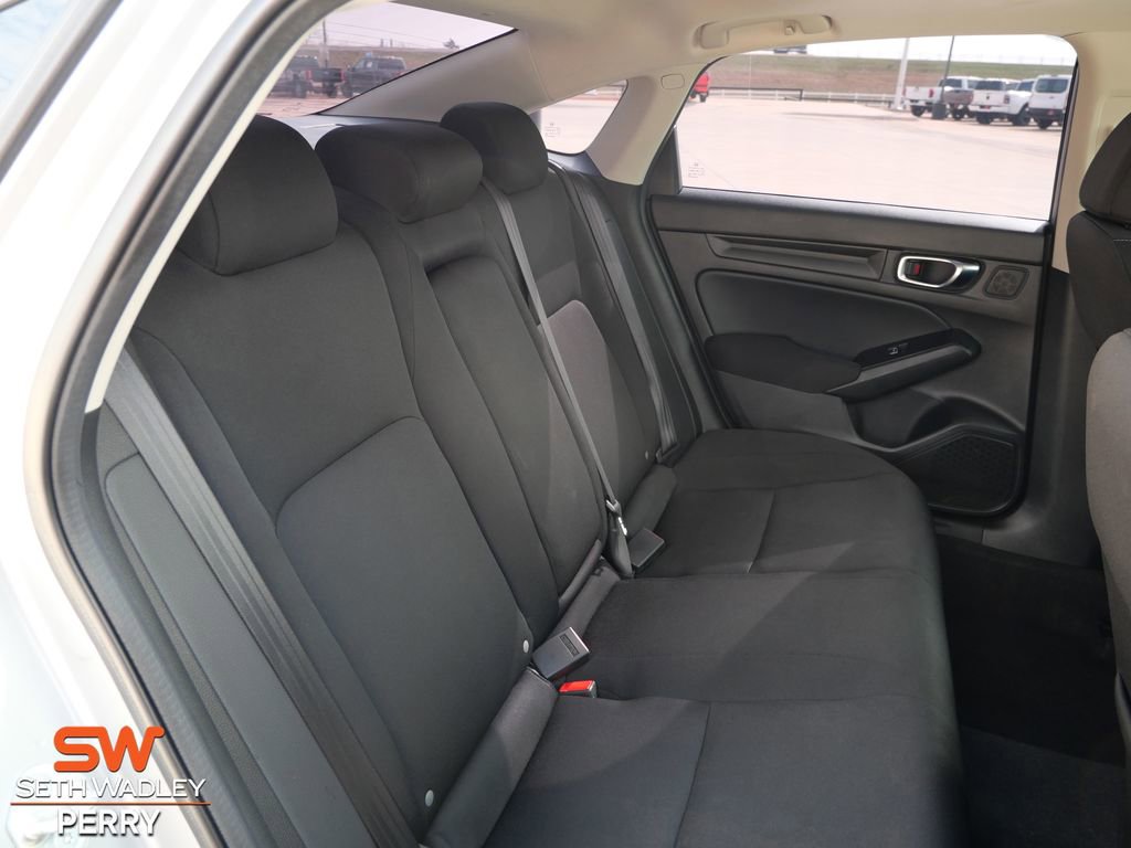 Used 2022 Honda Civic EX image 17