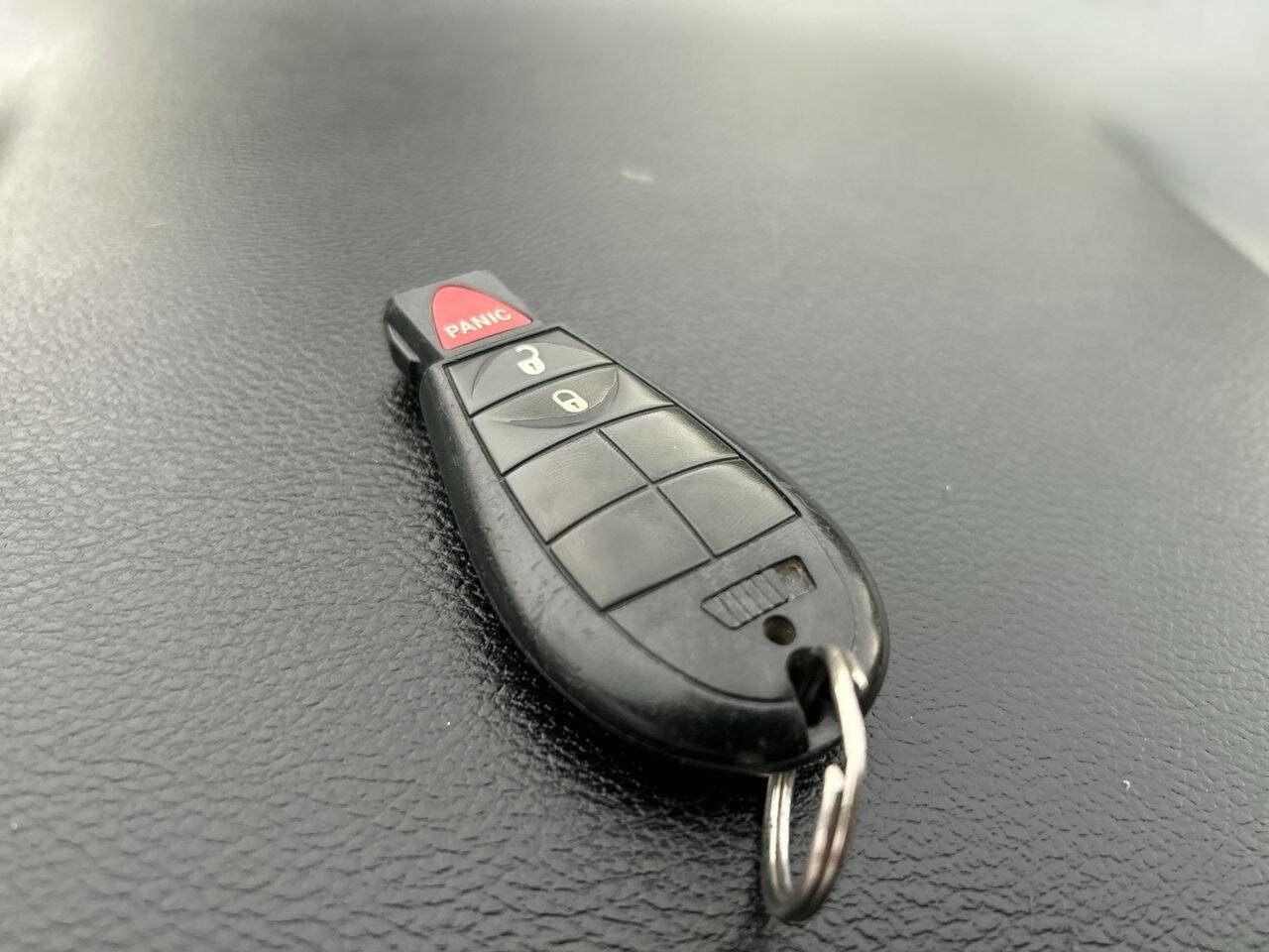 Used 2020 Dodge Grand Caravan SE image 21