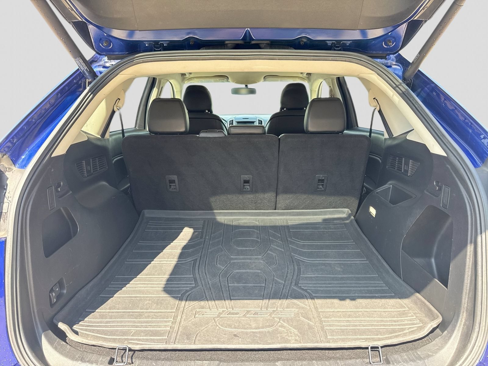 Used 2015 Ford Edge SEL w/ Equipment Group 201A AWD/4WD image 38