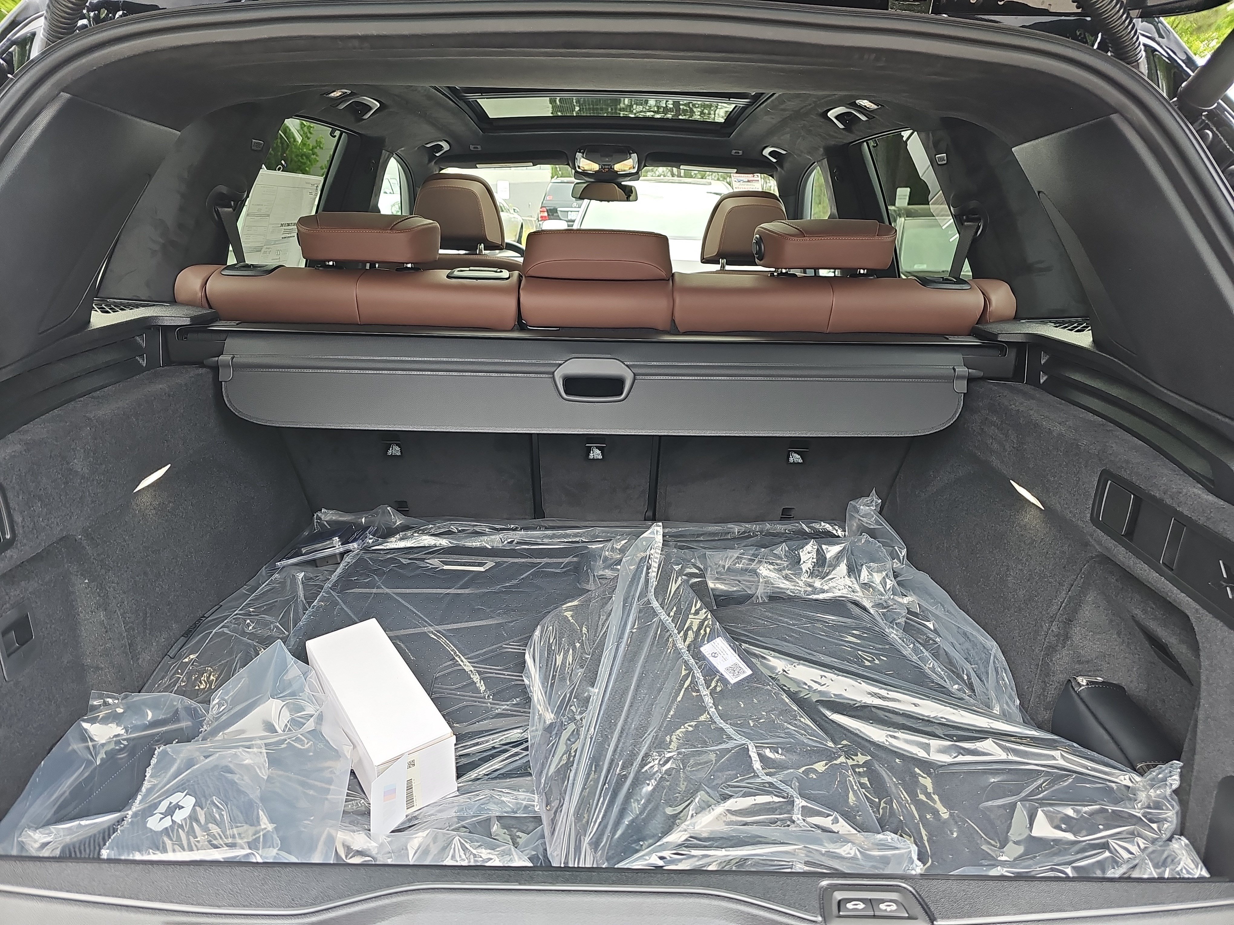 New 2026 BMW X5 xDrive50e w/ Executive Package AWD/4WD image 14