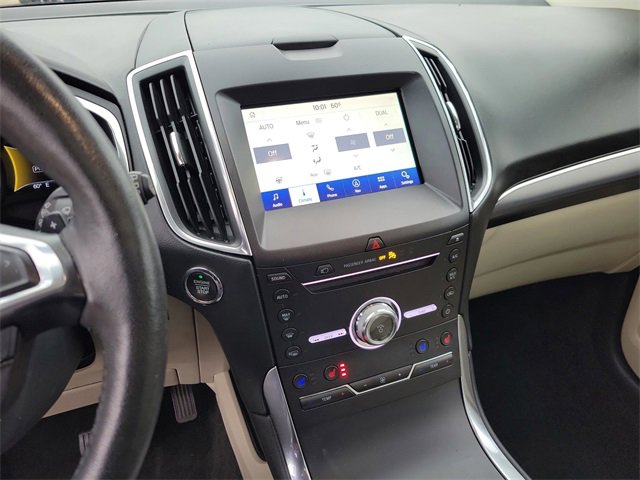 Used 2019 Ford Edge Titanium w/ Equipment Group 301A image 25