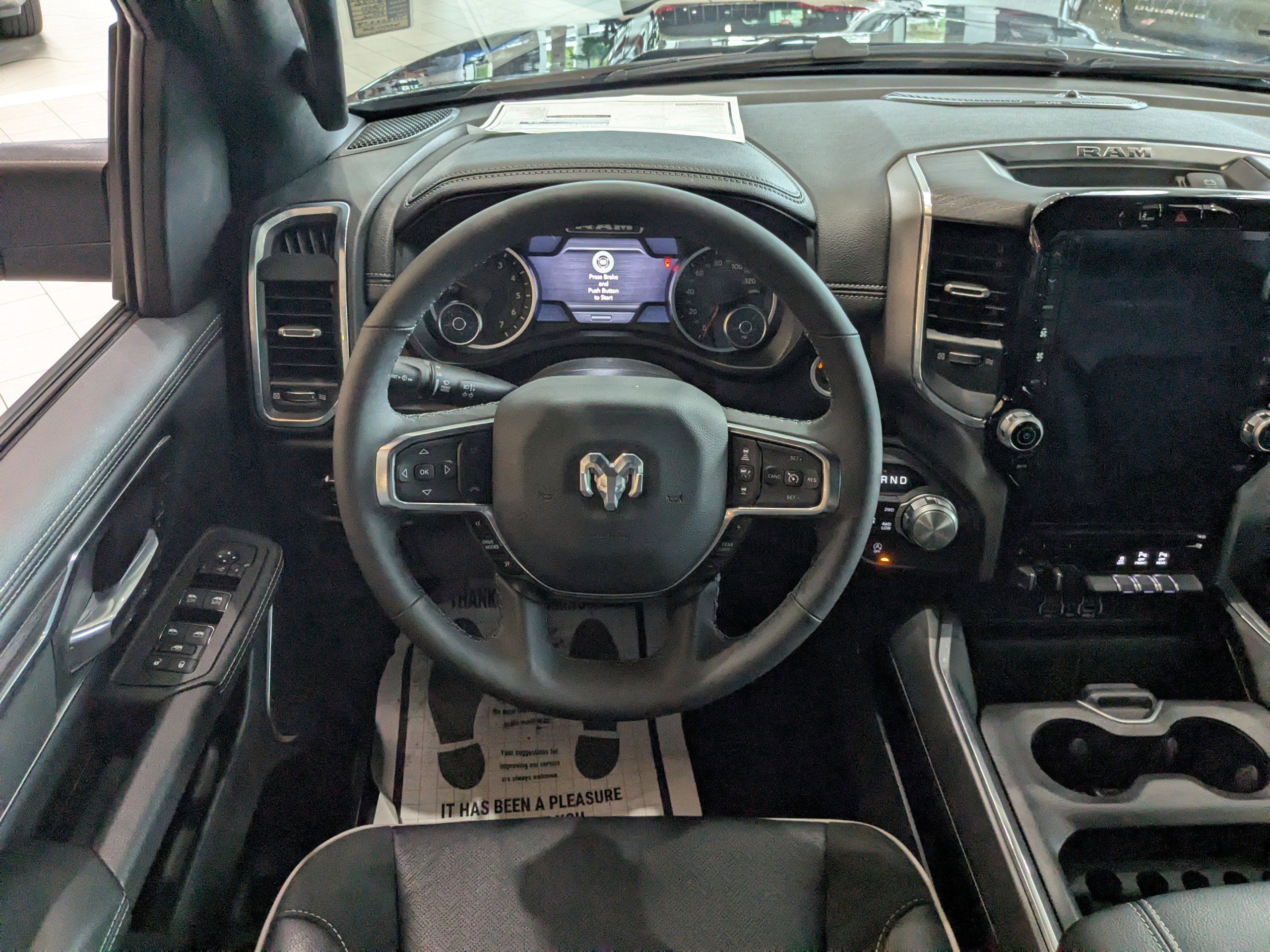 New 2026 RAM 1500 Laramie AWD/4WD image 14