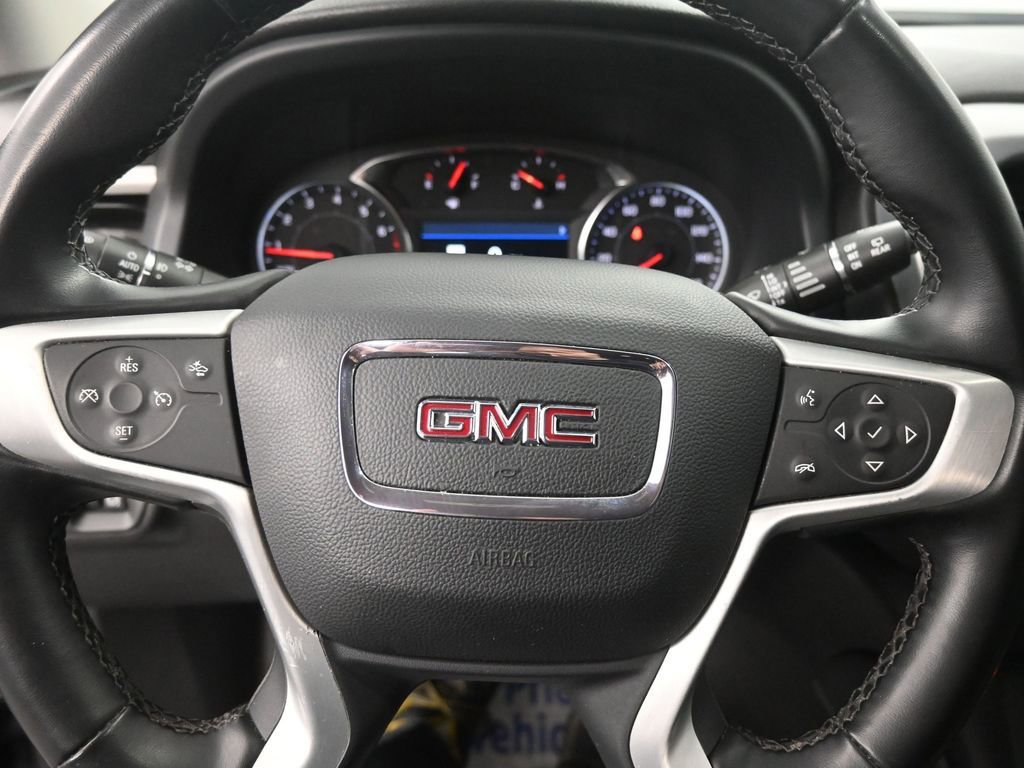 Used 2023 GMC Acadia SLT image 38