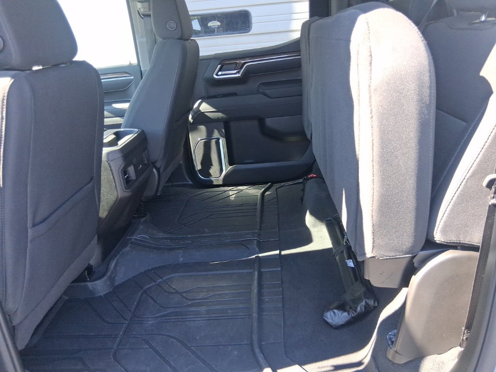 Used 2025 Chevrolet Silverado 1500 RST AWD/4WD image 19
