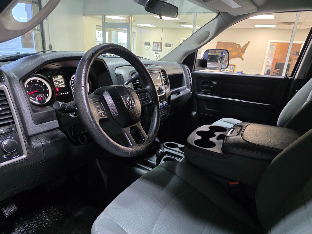 Used 2014 RAM 3500 Tradesman w/ Popular Equipment Group image 16