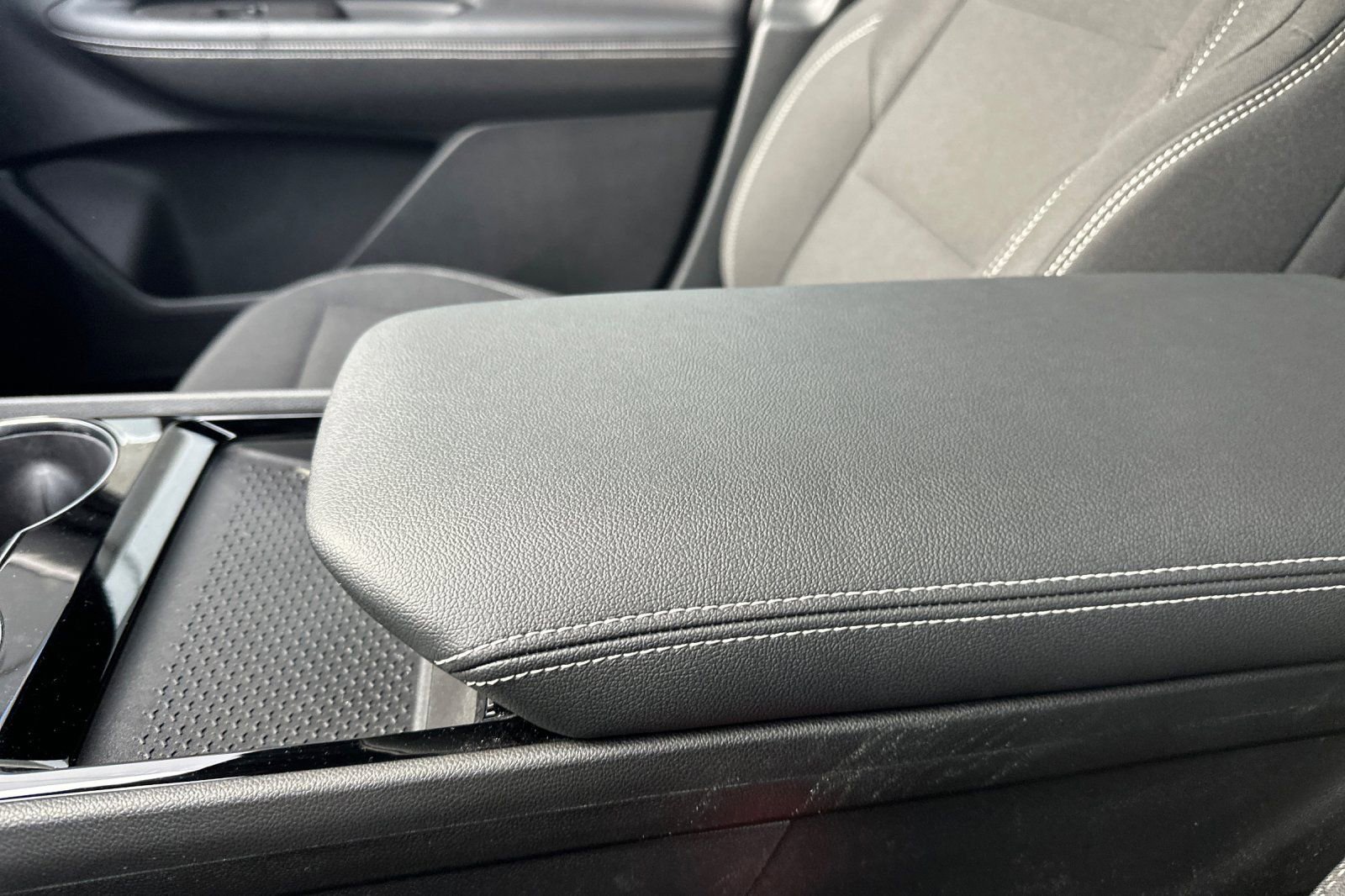 Used 2026 Chevrolet Blazer EV LT image 31