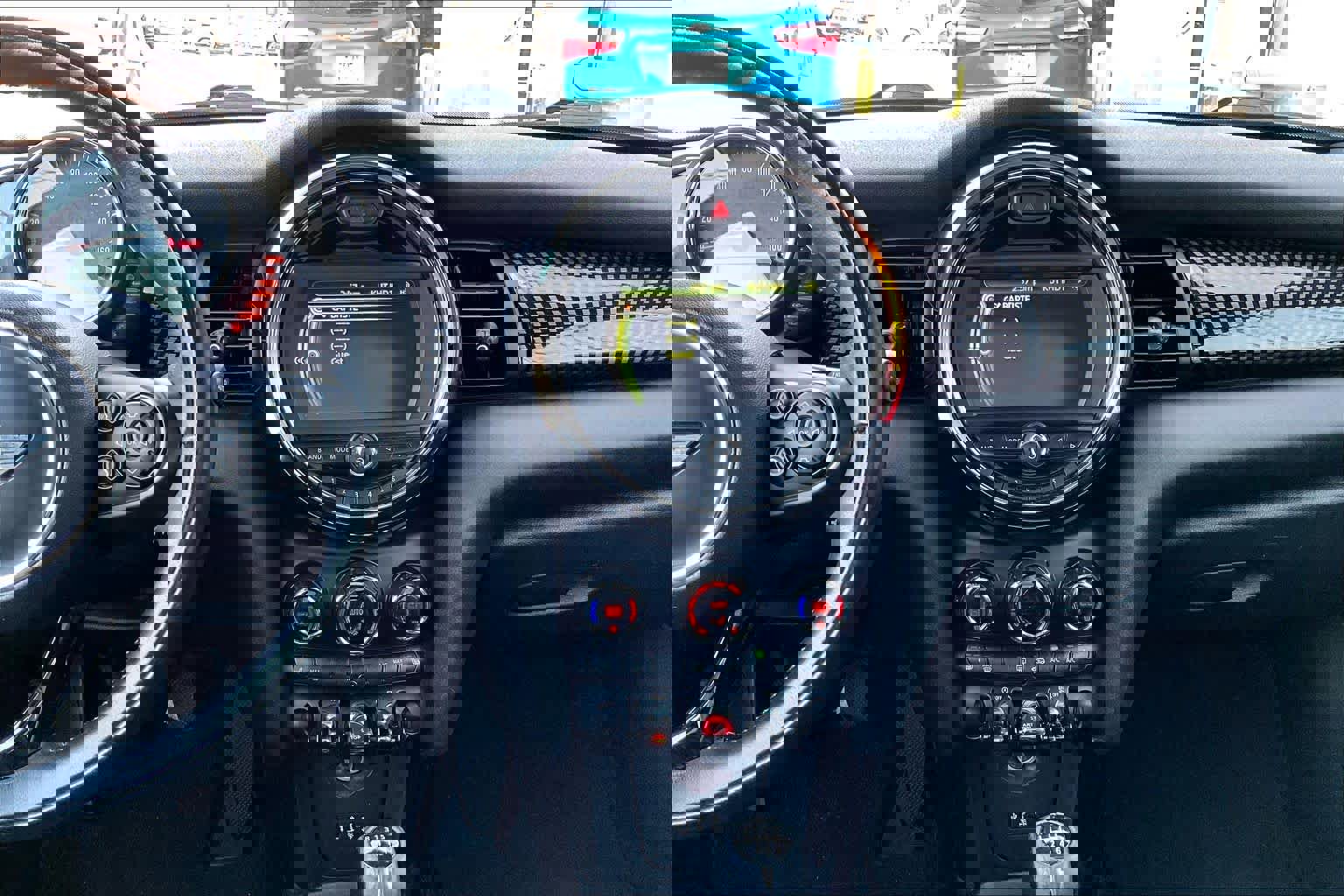 Used 2017 MINI Cooper S image 6