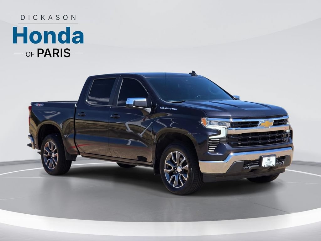 Used 2023 Chevrolet Silverado 1500 LT AWD/4WD image 3