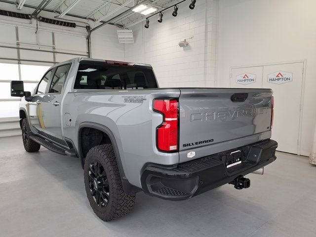 Used 2025 Chevrolet Silverado 2500 LT w/ Trail Boss Package AWD/4WD image 7