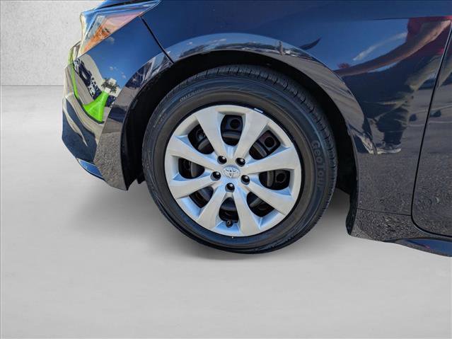 Used 2023 Toyota Corolla LE image 22