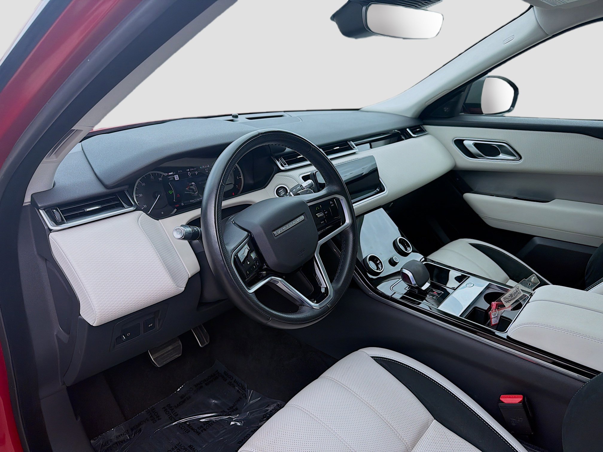 Used 2022 Land Rover Range Rover Velar R-Dynamic S AWD/4WD image 7