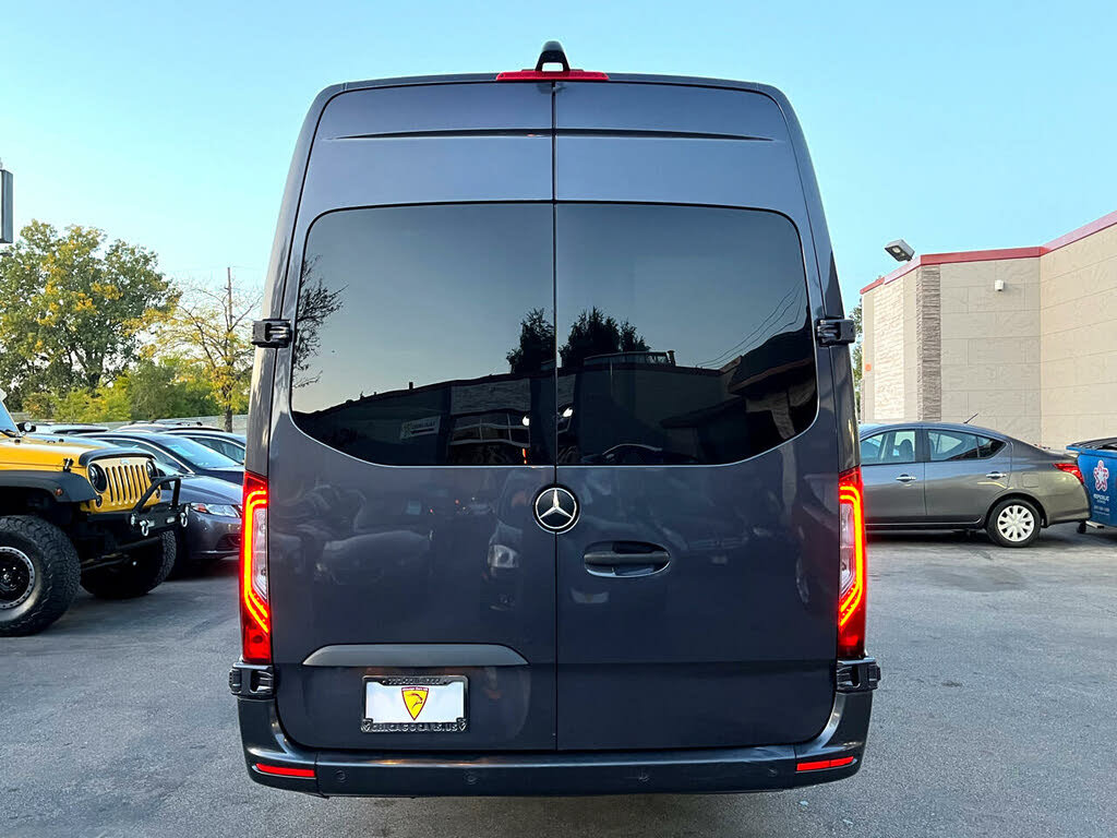 Used 2020 Mercedes-Benz Sprinter 4500 image 9