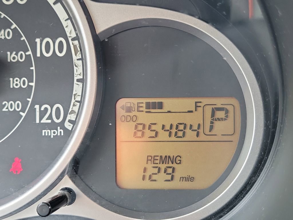 Used 2011 MAZDA MAZDA2 Touring FWD image 29