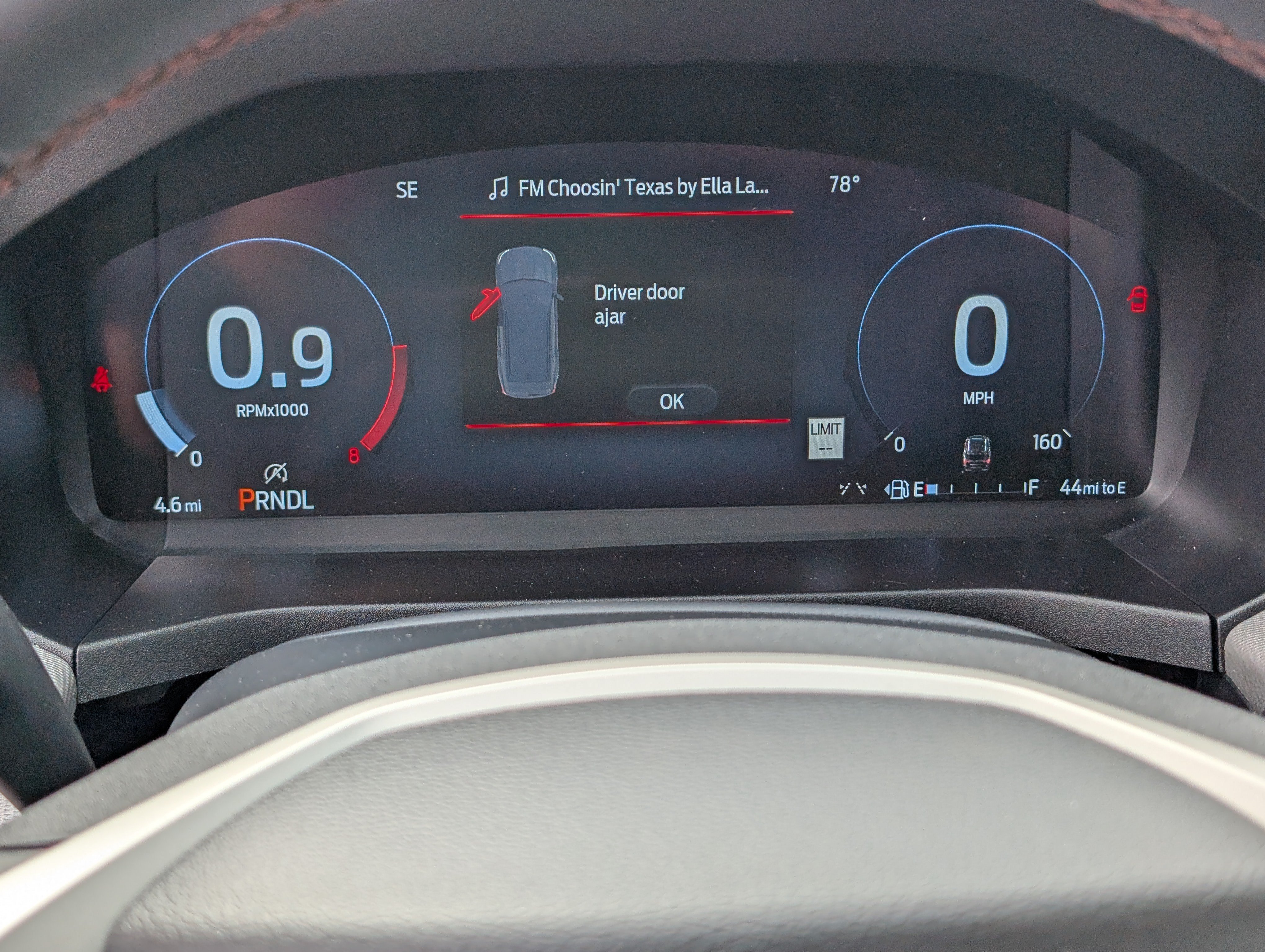 New 2026 Ford Explorer Active RWD image 23