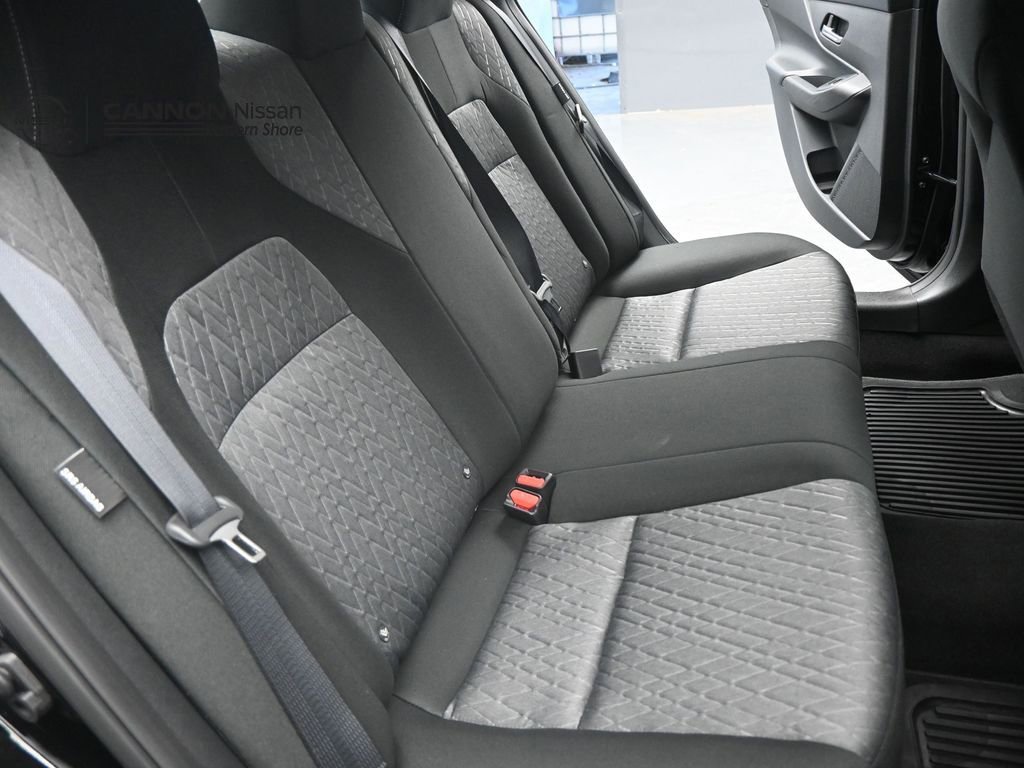 New 2026 Nissan Sentra SV image 17