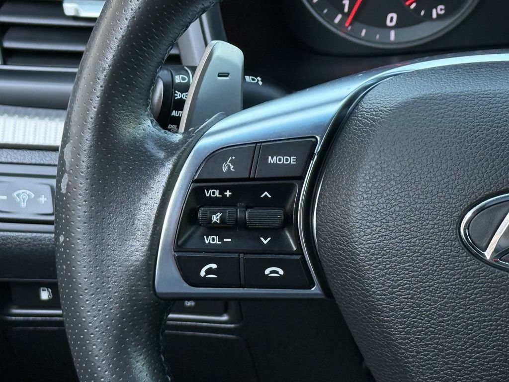 Used 2018 Hyundai Sonata Limited FWD image 13